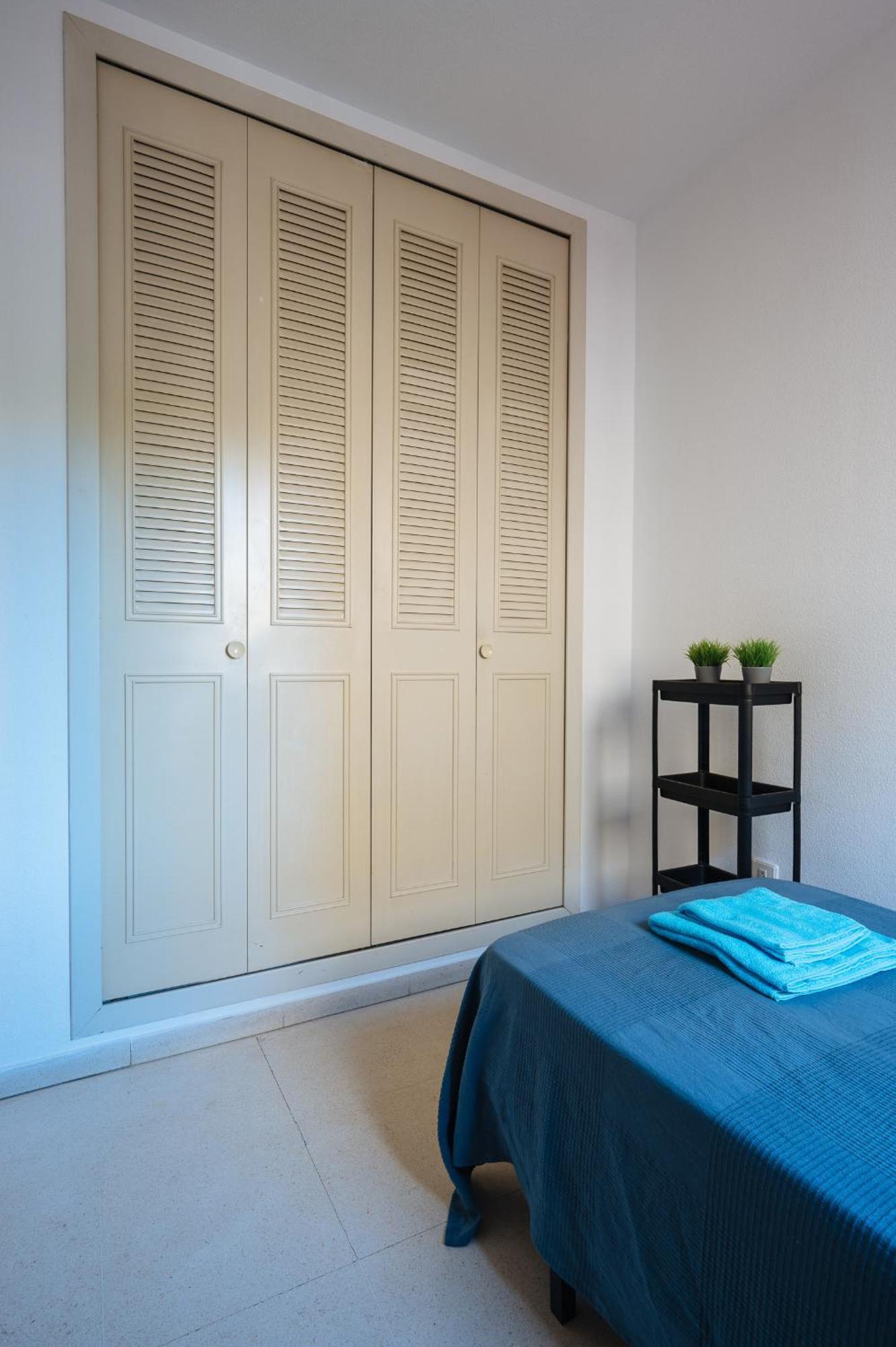 Ferienwohnung Piso Familiar Virgen Del Rocio Sevilla Exterior foto