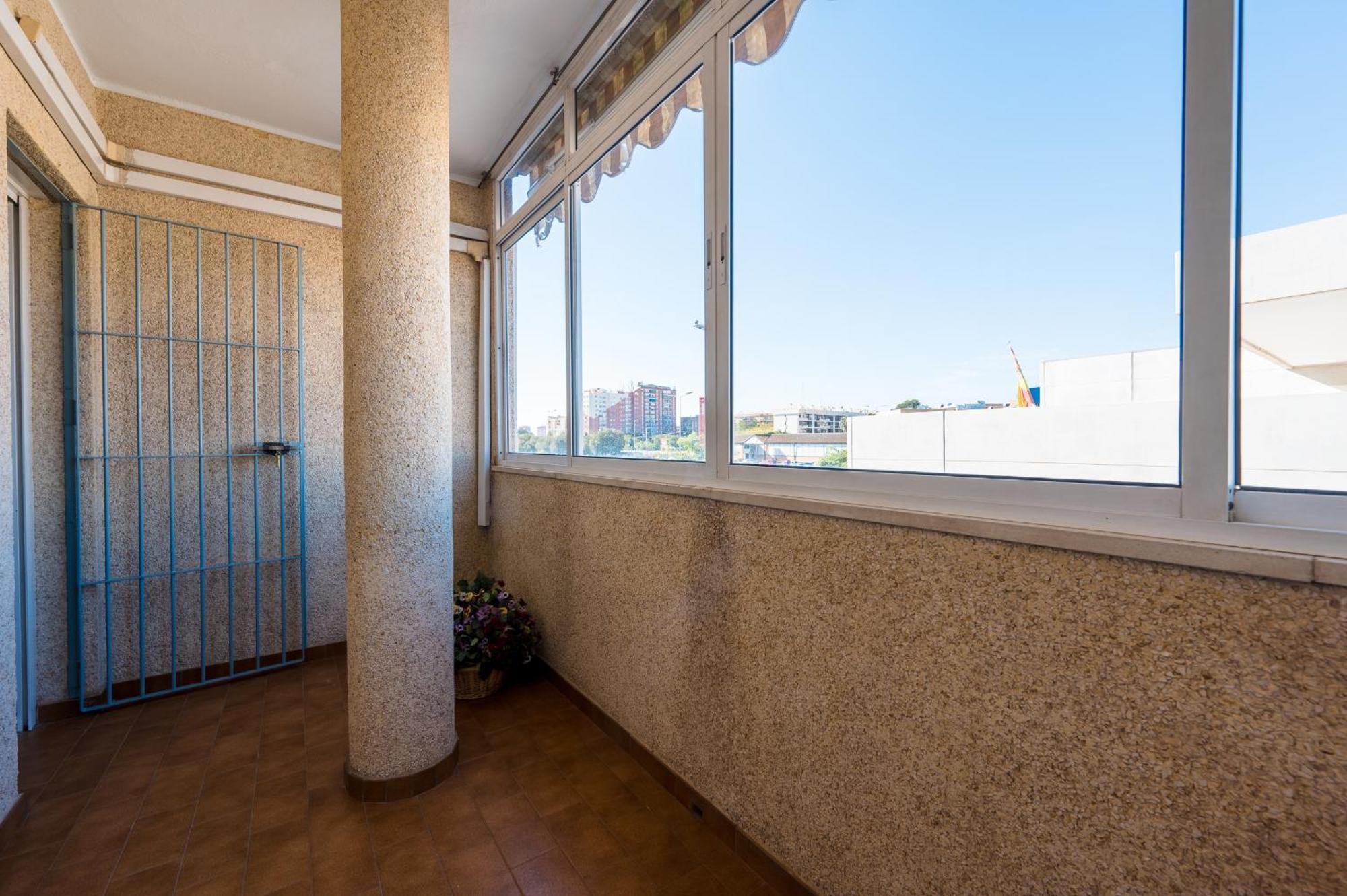 Ferienwohnung Piso Familiar Virgen Del Rocio Sevilla Exterior foto